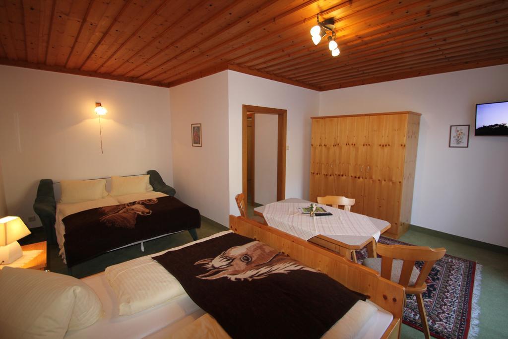 Pension Hubertushof Beim Roemerbad Bad Kleinkirchheim Extérieur photo